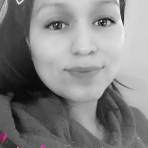 Meet your Posher, Cristal